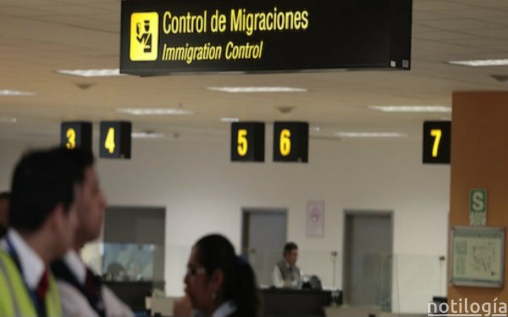 Control de Migración migracion-aeropuerto_notilogia-1