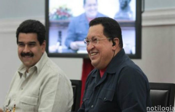 Chavez y Maduro