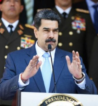 Maduro contempla la posibilidad de cerrar fronteras con países vecinos