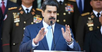 Maduro contempla la posibilidad de cerrar fronteras con países vecinos