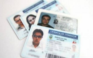 licencia ecuatoriana